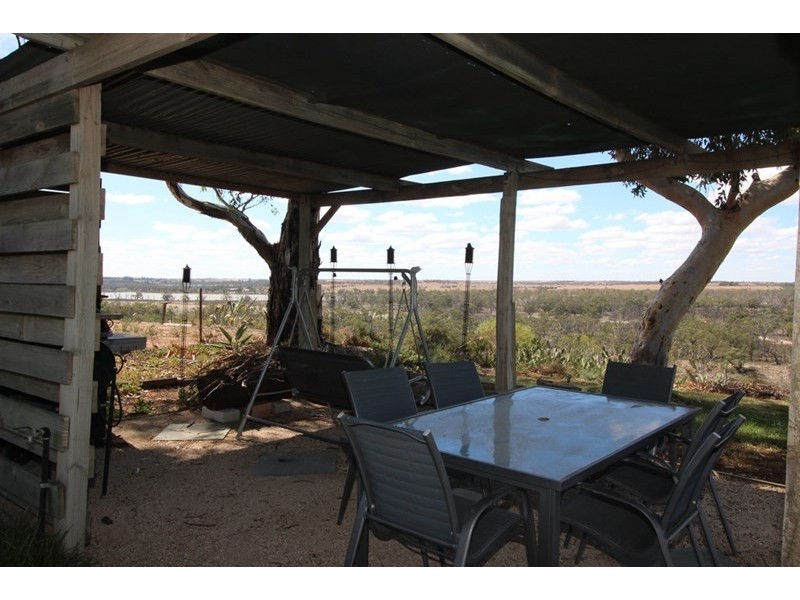 4 Railway Terrace, Waikerie SA 5330