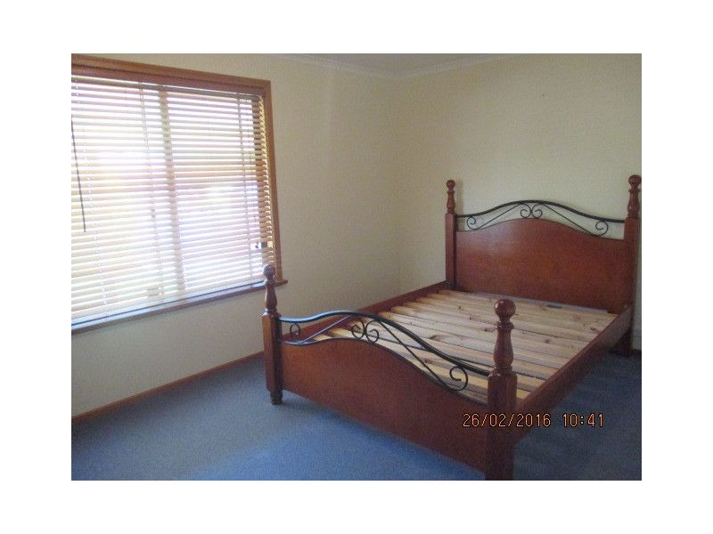 11a First Street, Loxton SA 5333