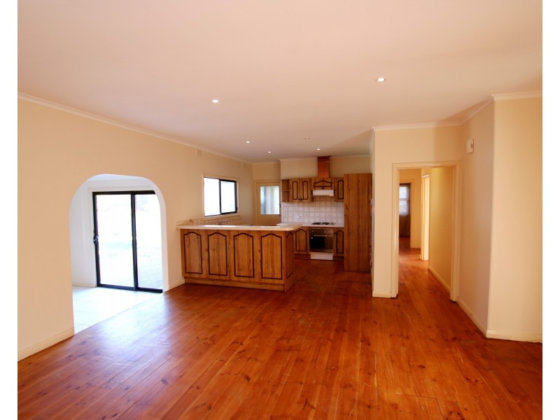 4 McGilton Road, Berri SA 5343