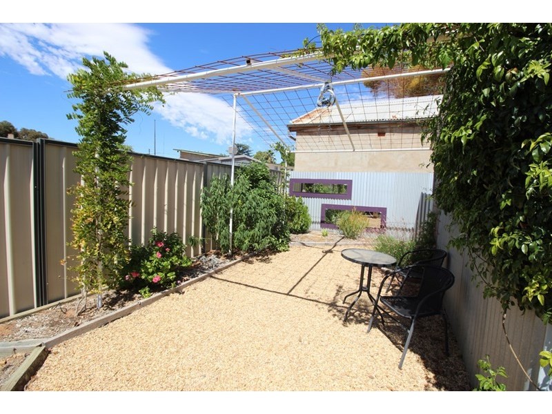 32 Kirby Street, Waikerie SA 5330