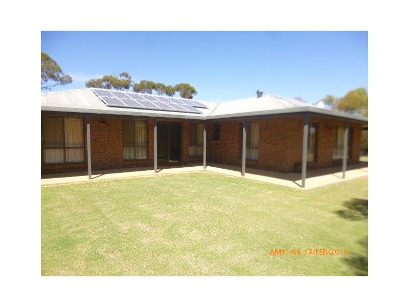 47 Kreusler Road, Waikerie SA 5330
