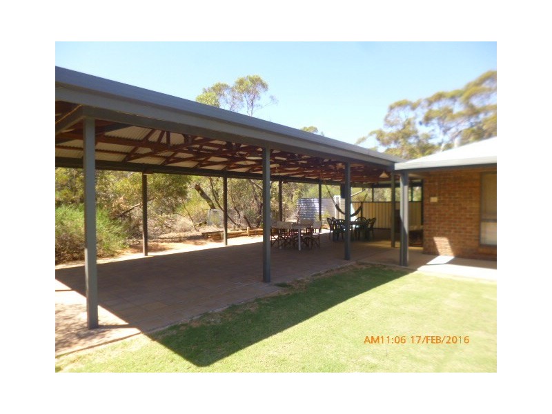47 Kreusler Road, Waikerie SA 5330
