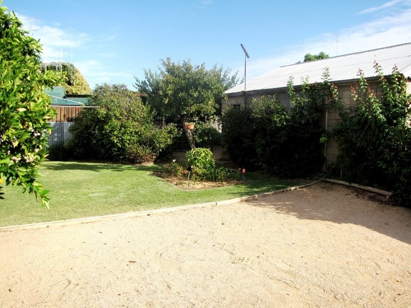 6 Wilkinson Street, Berri SA 5343