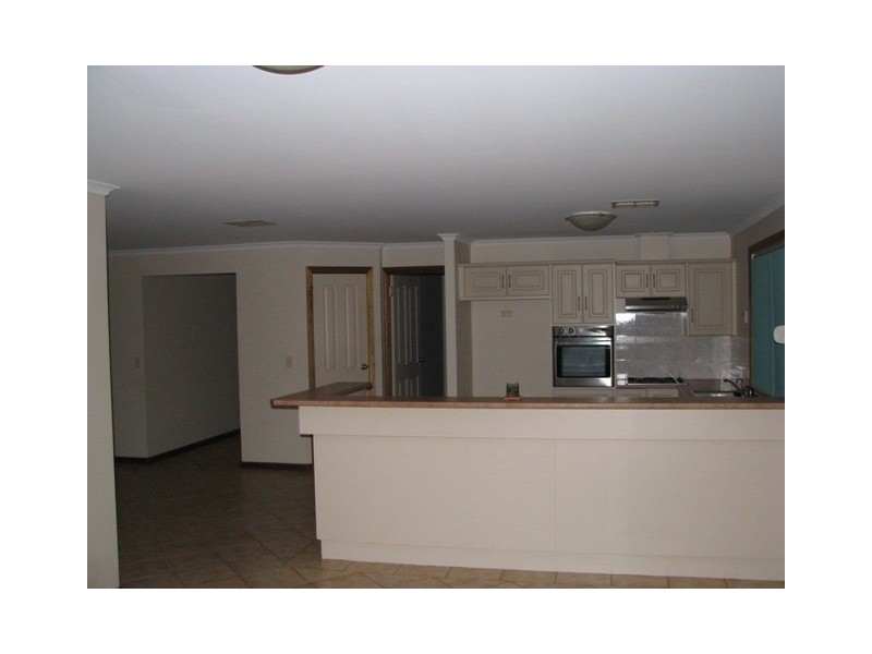 14 McLean Street, Berri SA 5343