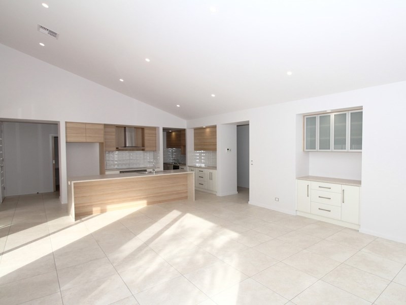 3 Beverly Street, Loxton SA 5333