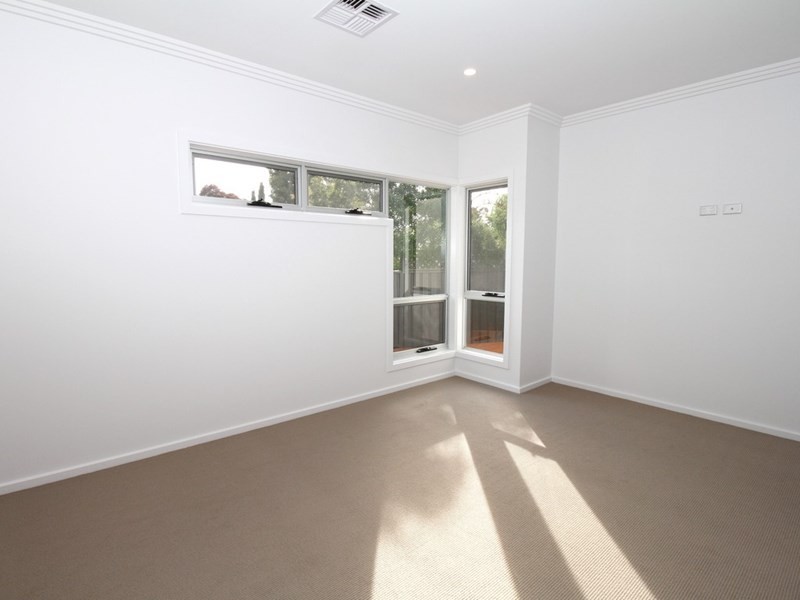 3 Beverly Street, Loxton SA 5333