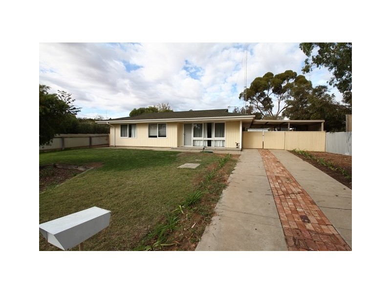 5 Edwards Avenue, Pinnaroo SA 5304