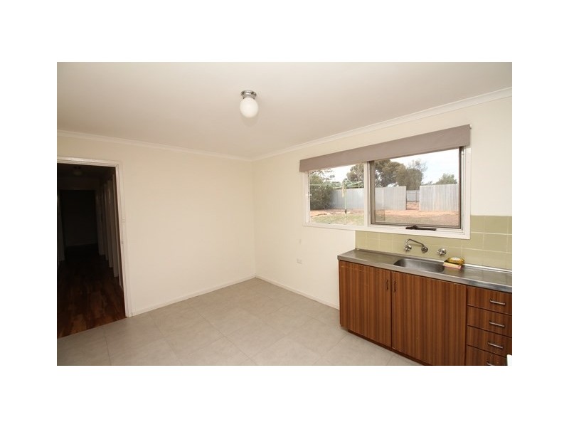 5 Edwards Avenue, Pinnaroo SA 5304