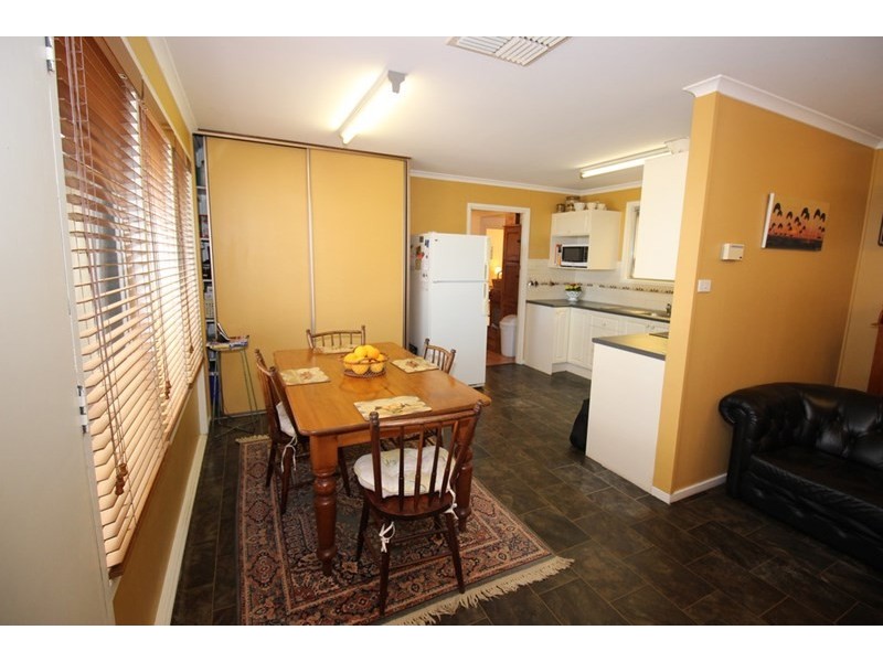 22 Marschall Road, Waikerie SA 5330