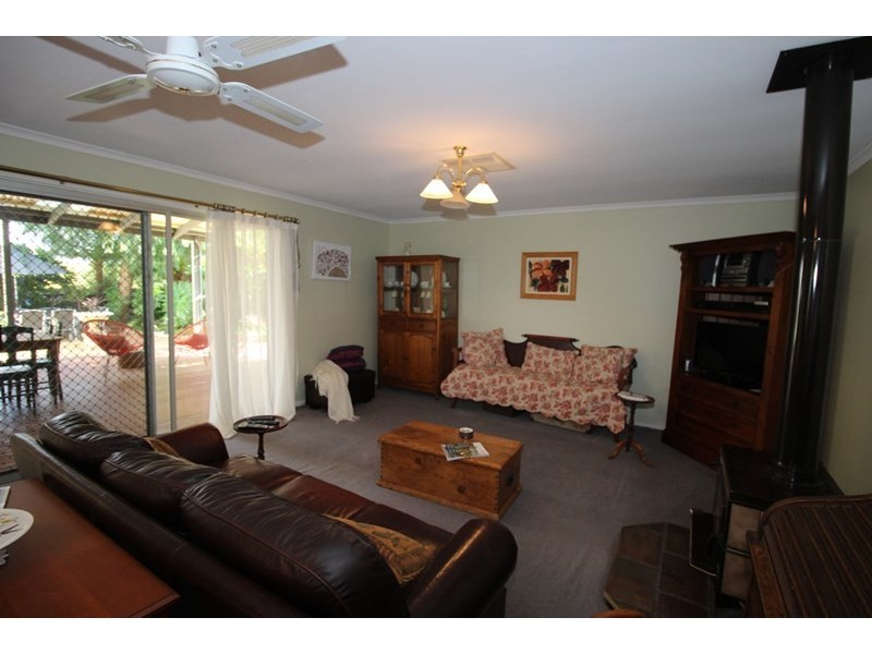 22 Marschall Road, Waikerie SA 5330