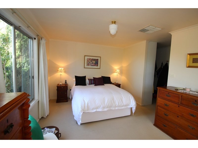 22 Marschall Road, Waikerie SA 5330