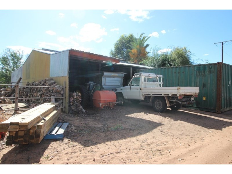 22 Marschall Road, Waikerie SA 5330