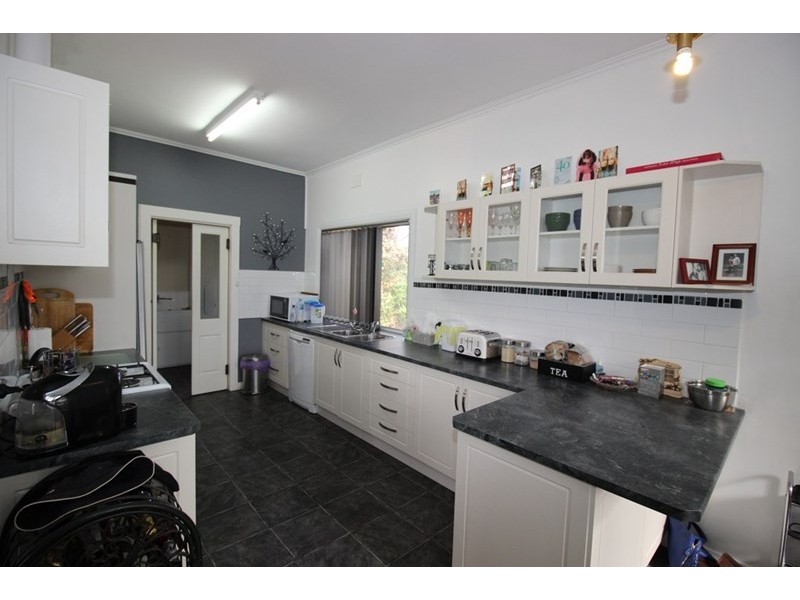 66 Lawrie Terrace, Waikerie SA 5330