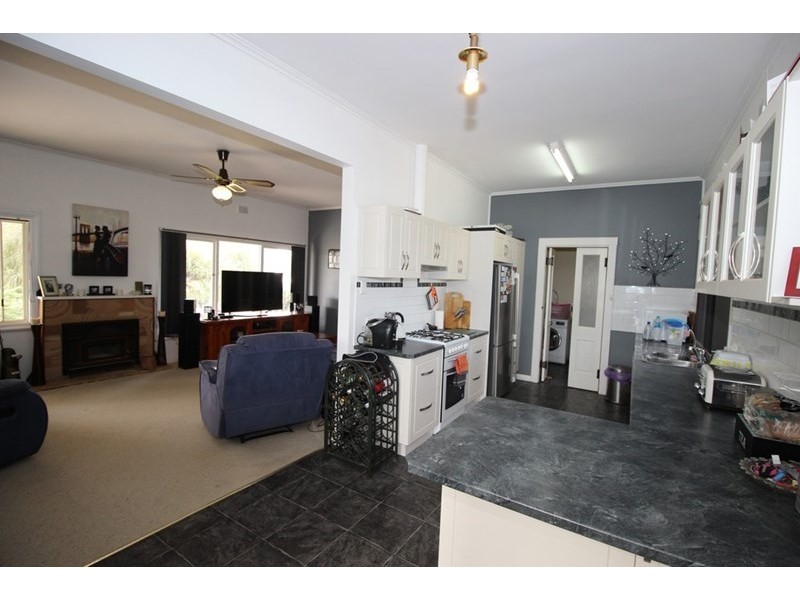 66 Lawrie Terrace, Waikerie SA 5330