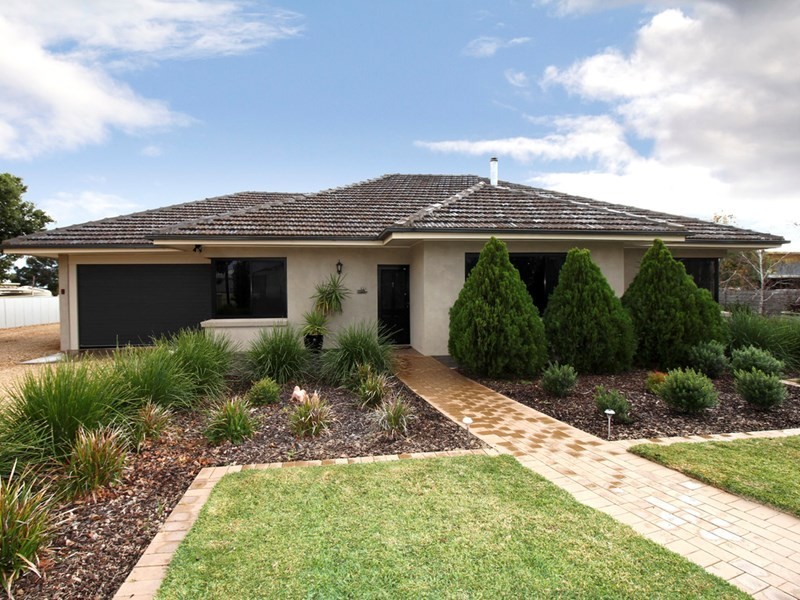 49 Luther Road, Loxton SA 5333