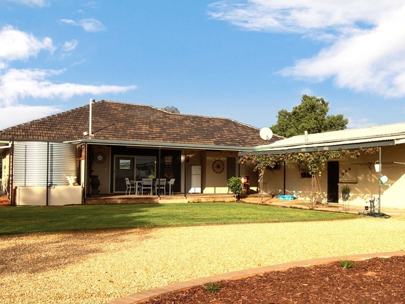 49 Luther Road, Loxton SA 5333