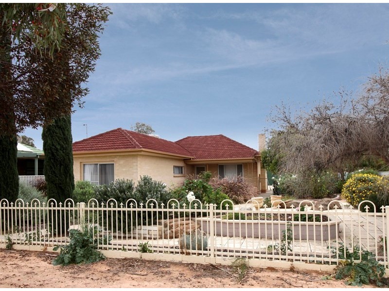 21 Hawdon Street, Barmera SA 5345