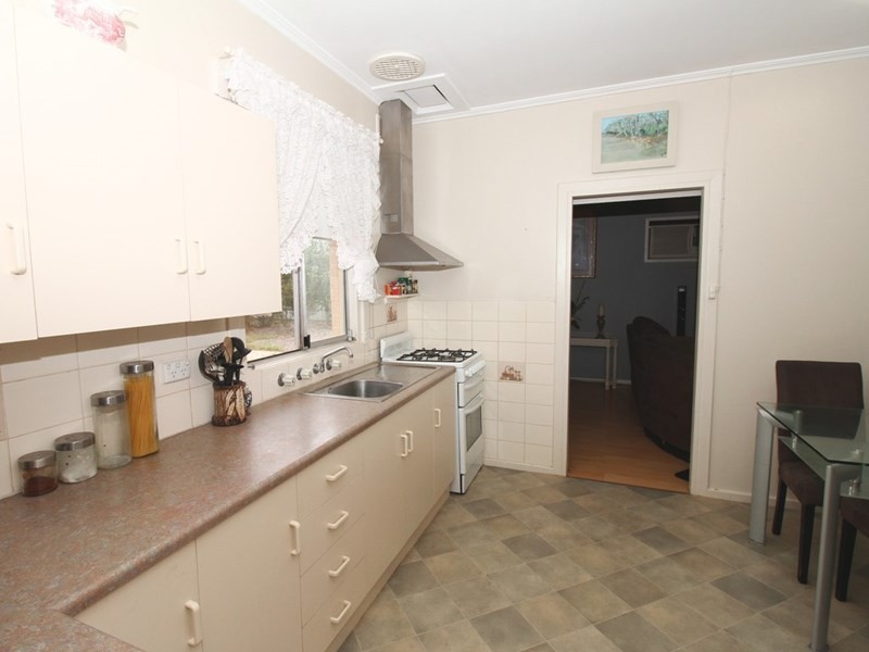 21 Hawdon Street, Barmera SA 5345