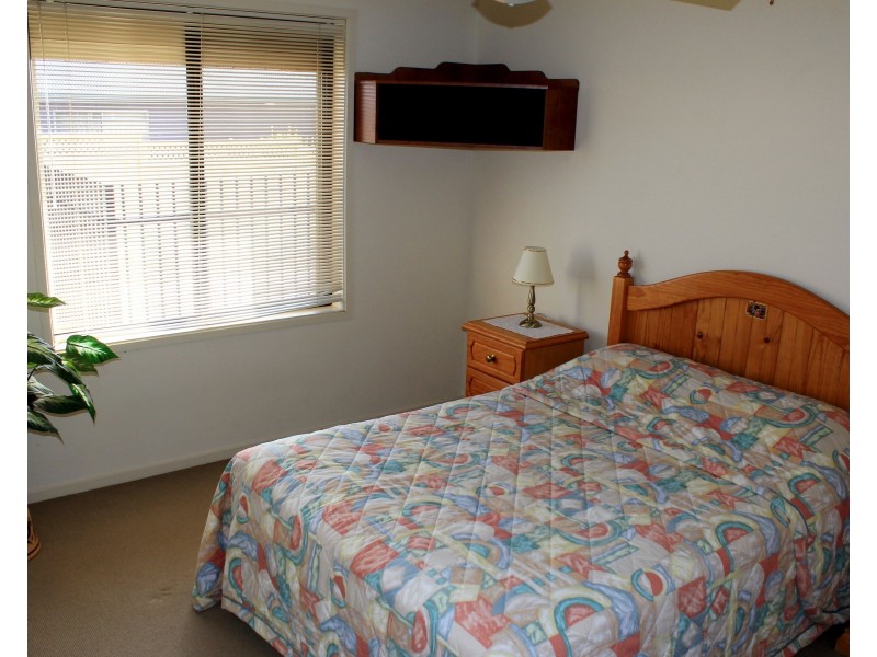 16 Schaefer Drive, Loxton SA 5333