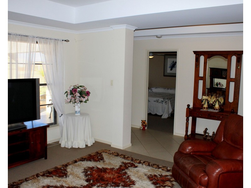 16 Schaefer Drive, Loxton SA 5333