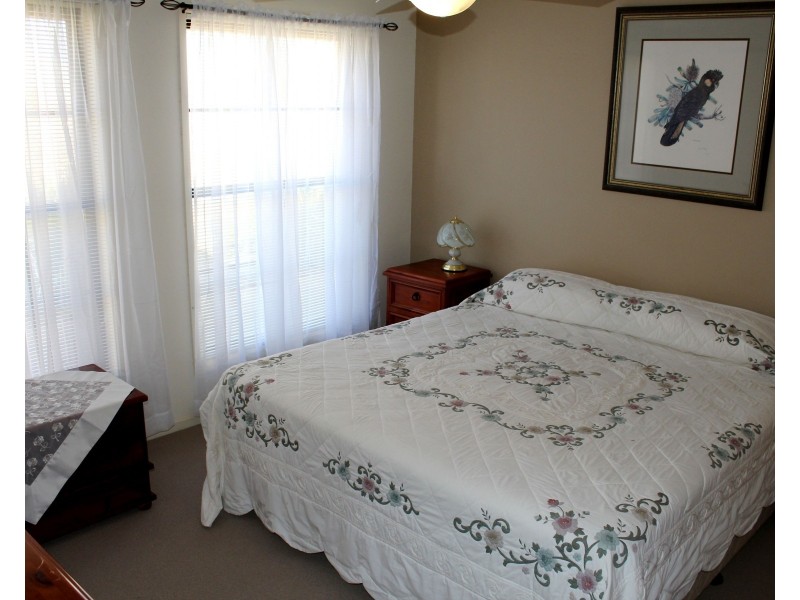 16 Schaefer Drive, Loxton SA 5333