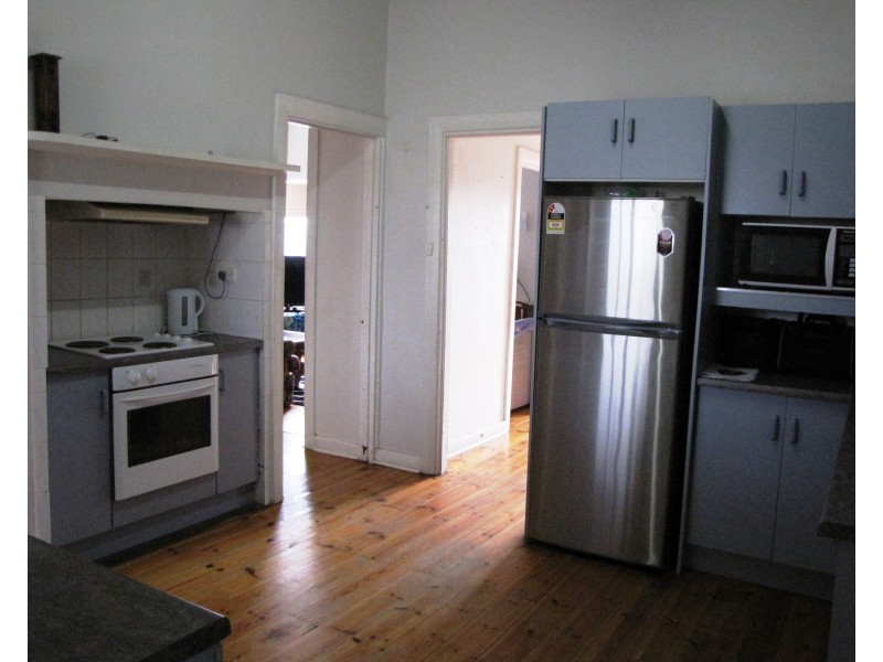 6 Cornwall Street, Berri SA 5343