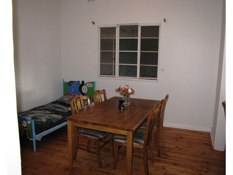 6 Cornwall Street, Berri SA 5343