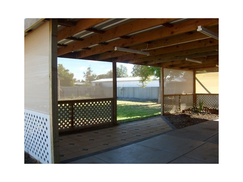 6 Obst Street, Berri SA 5343