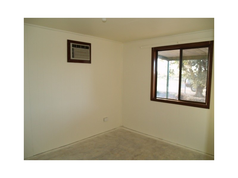 24 Riverview Terrace, Morgan SA 5320