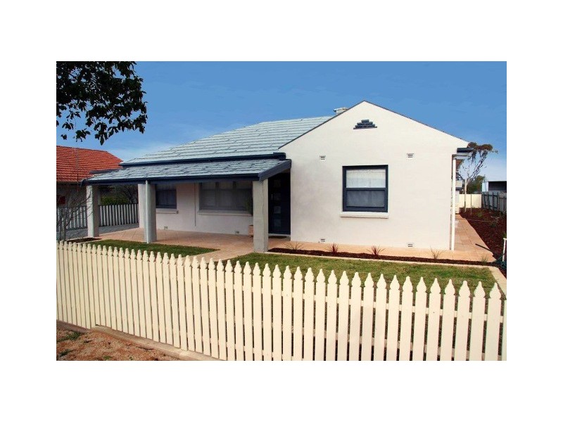 43 Wodonga Avenue, Loxton SA 5333