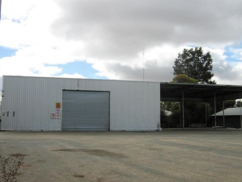 100 and 657 Gurney Road, Loxton North SA 5333