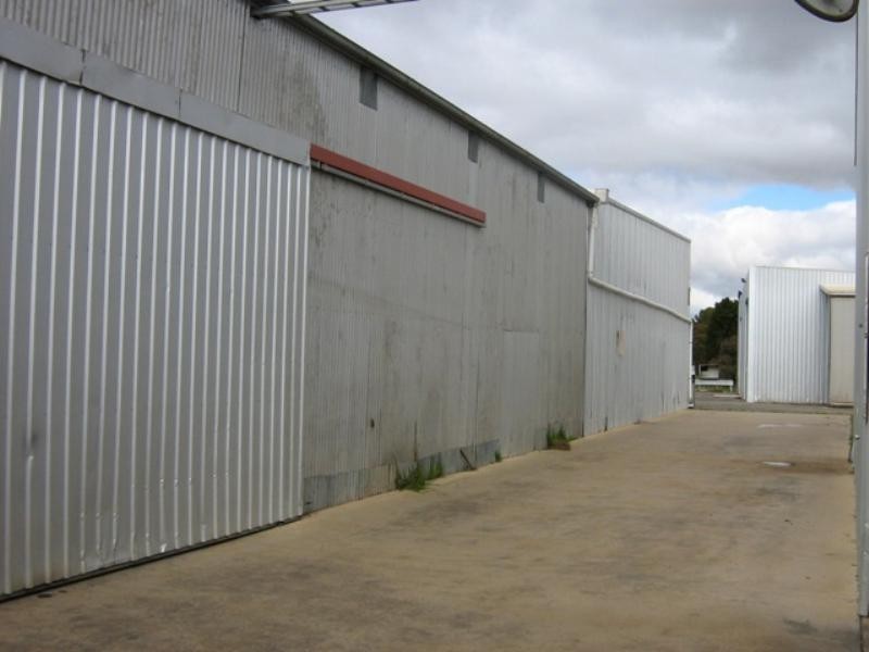 100 and 657 Gurney Road, Loxton North SA 5333