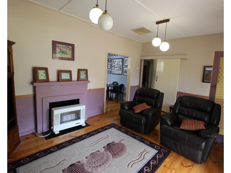 2 Kleemann Street, Waikerie SA 5330