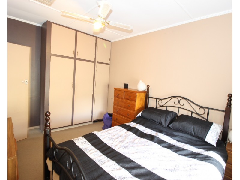 2 Kleemann Street, Waikerie SA 5330