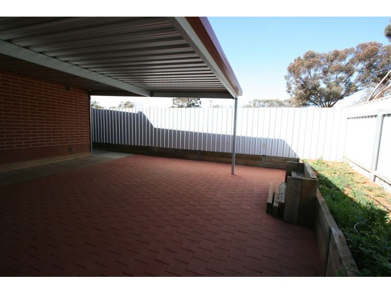 79 Drabsch Street, Loxton SA 5333