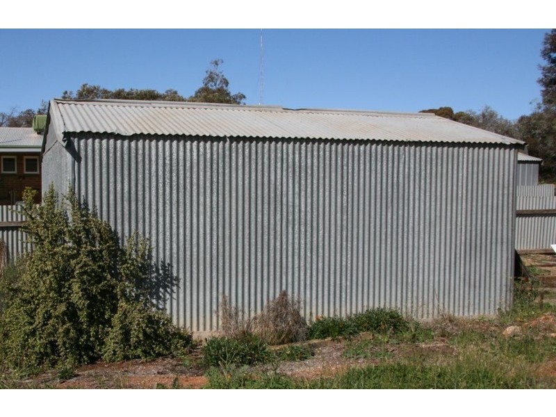 79 Drabsch Street, Loxton SA 5333