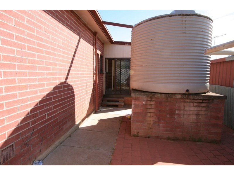 79 Drabsch Street, Loxton SA 5333