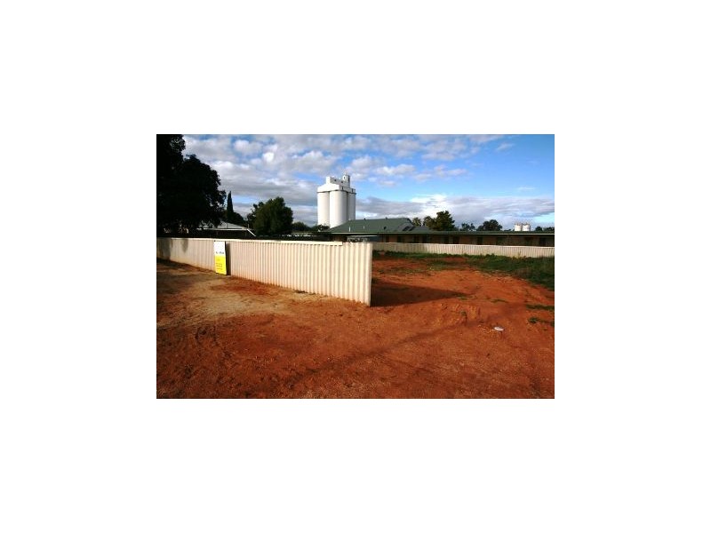 No. Reginald, Loxton SA 5333