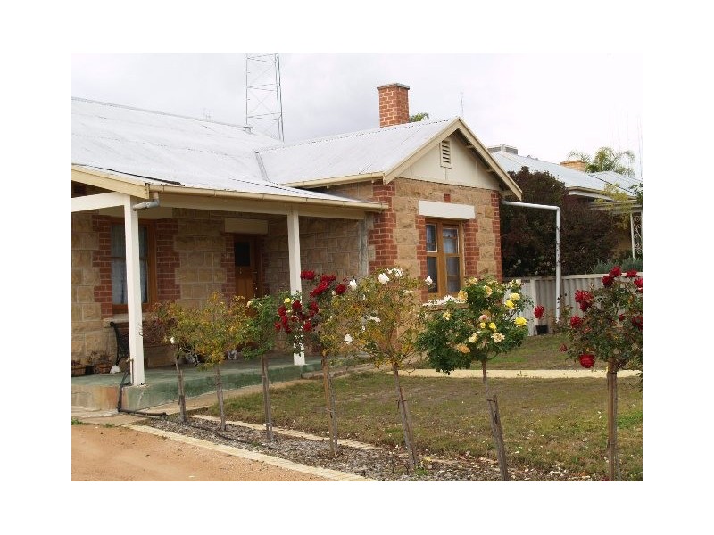 26 Kirby Street, Waikerie SA 5330