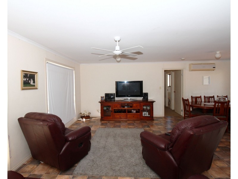 13 Schick Street, Loxton SA 5333