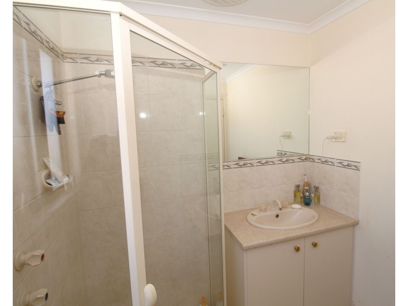 13 Schick Street, Loxton SA 5333