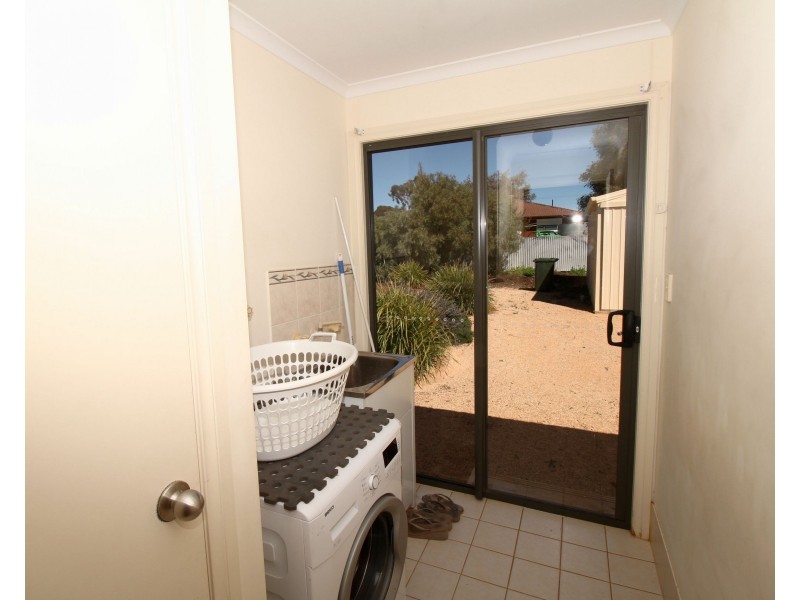 13 Schick Street, Loxton SA 5333