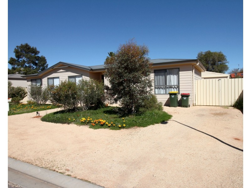 13 Schick Street, Loxton SA 5333