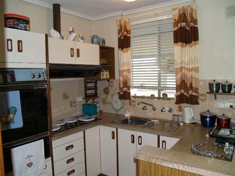 12990 Sturt Highway, Waikerie SA 5330