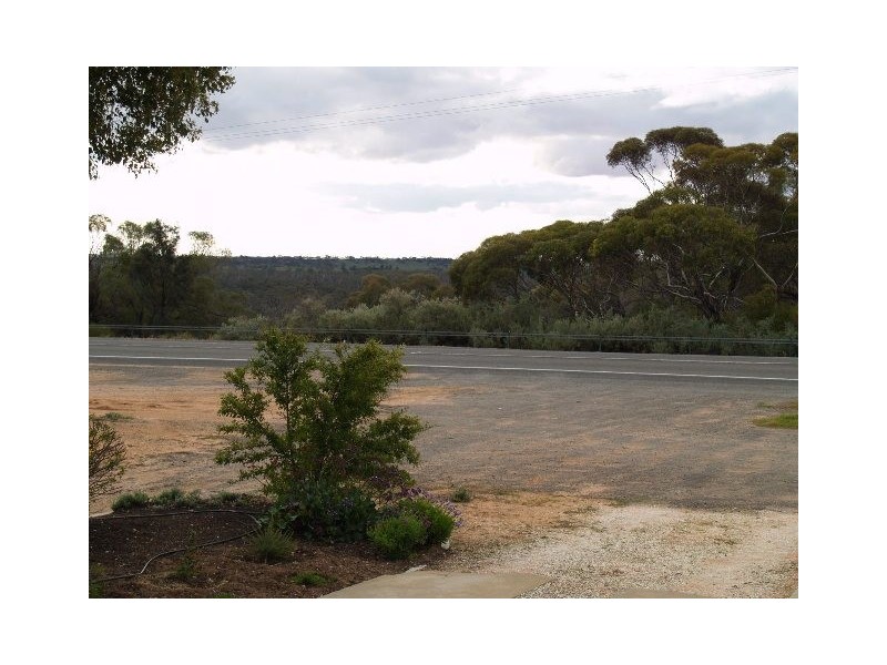 12990 Sturt Highway, Waikerie SA 5330