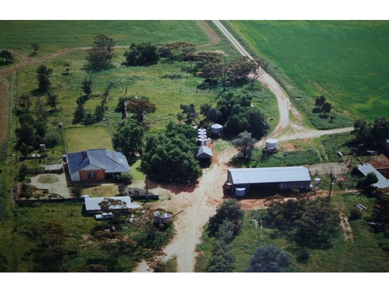 Section 8 Hundred of McGorrery, Loxton SA 5333