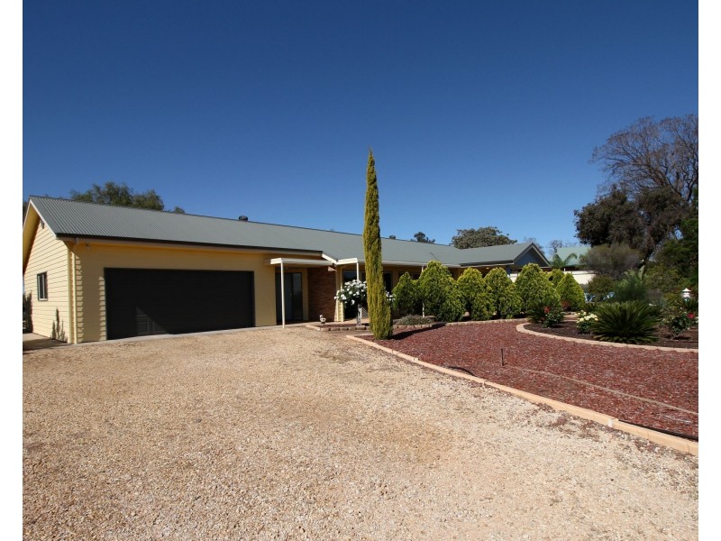 29 Fuller Road, Berri SA 5343