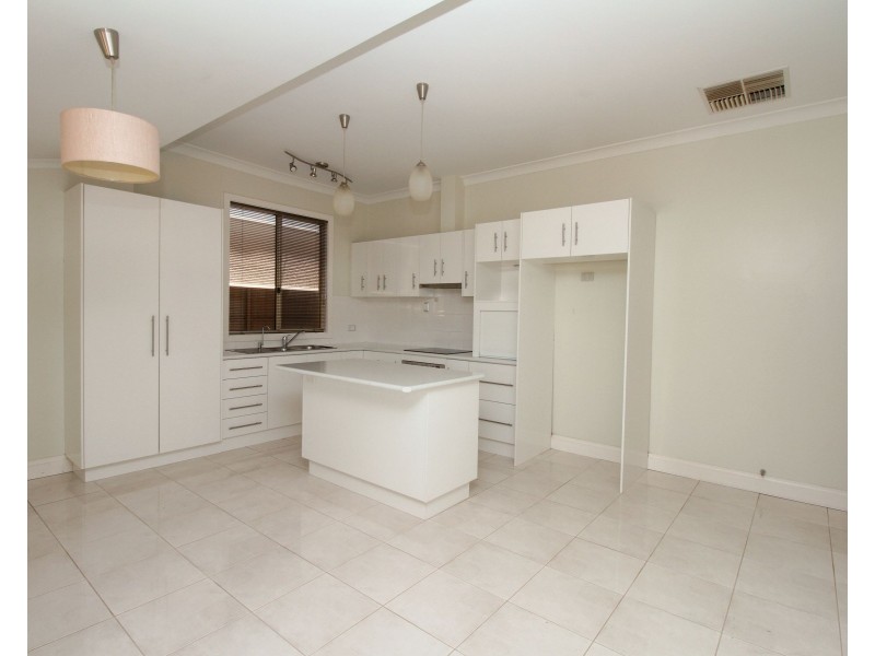 13 Dickerson Street, Barmera SA 5345