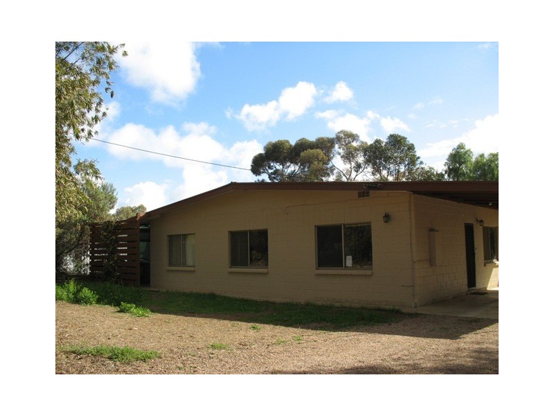 Sec 828 Sturt Highway, Barmera SA 5345