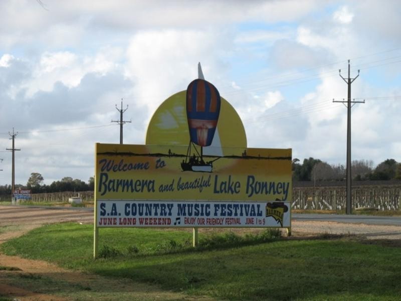 Sec 828 Sturt Highway, Barmera SA 5345